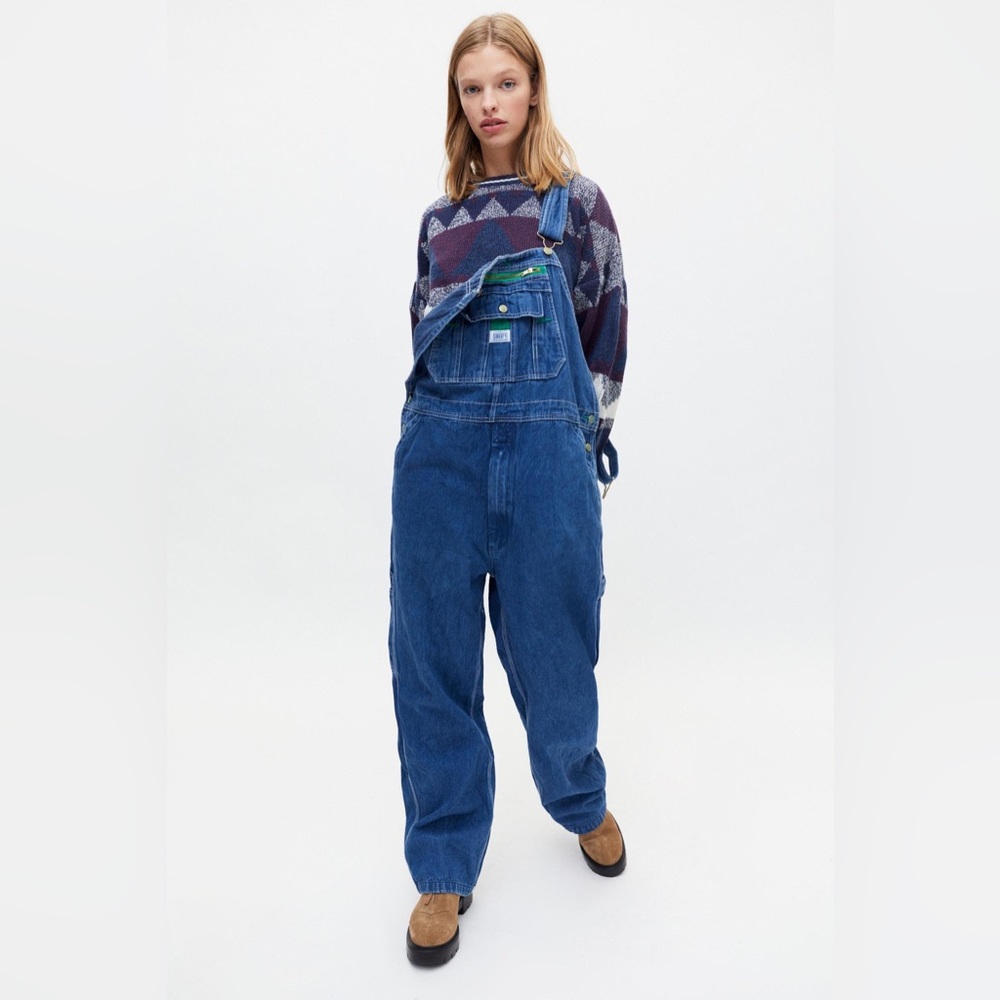 Classic vintage unisex distressed blue denim Liberty overalls!